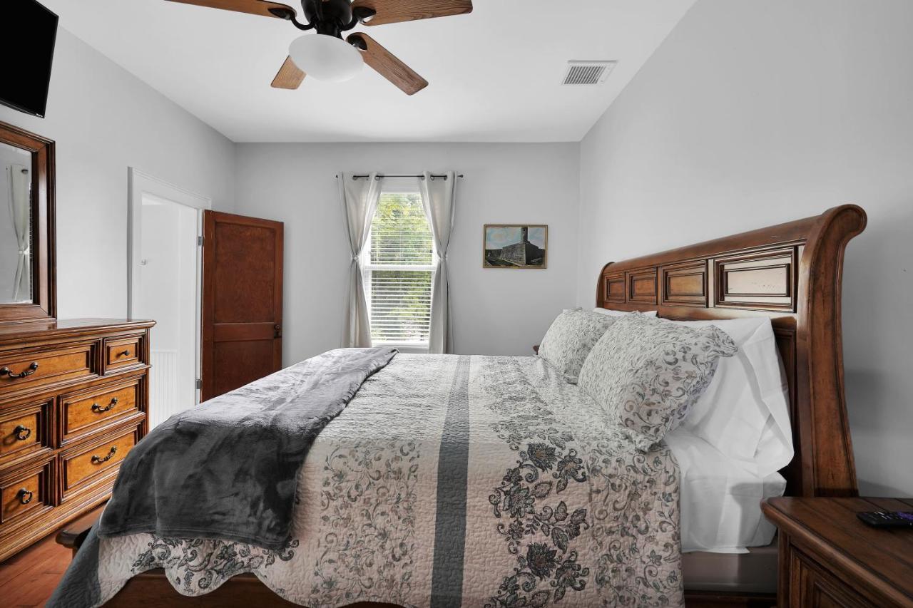 Hot Tub- 80'S Arcade- Pool Table- Historic Downtown- 7 Car Parking Villa St. Augustine Buitenkant foto
